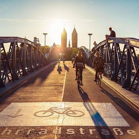 City Lux Apartment In Der Stadt Фрайбург Екстериор снимка
